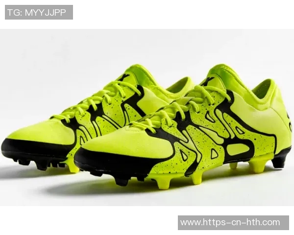 探索fg足球鞋的魅力与性能让你在球场上尽显风采与自信 探索fg足球鞋的魅力与性能让你在球场上尽显风采与自信